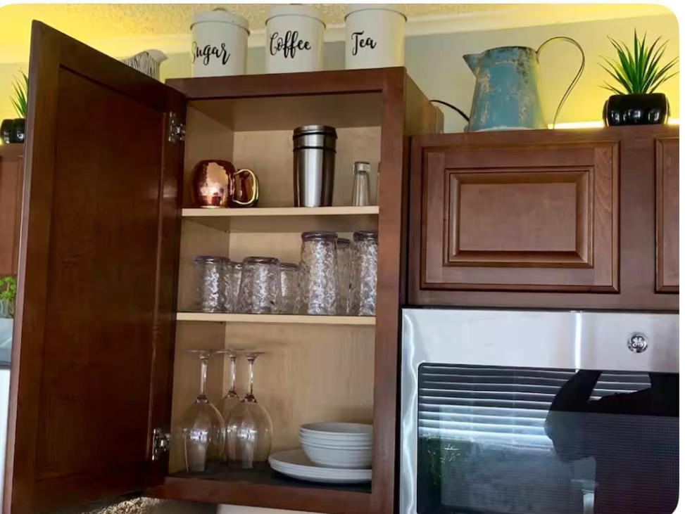 Condo Close To Stadium And Free Parking Knoxville Bagian luar foto